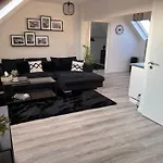 Apartmán 5minuten Von Der Entfernte Mit Parkpl *